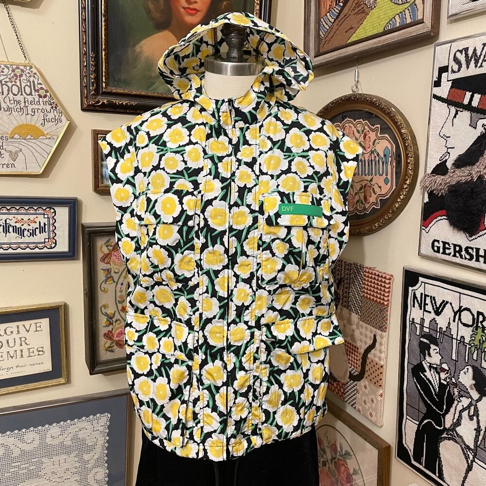 Diane Von Furstenberg x Target Floral Zip Front Hooded Vest XS
